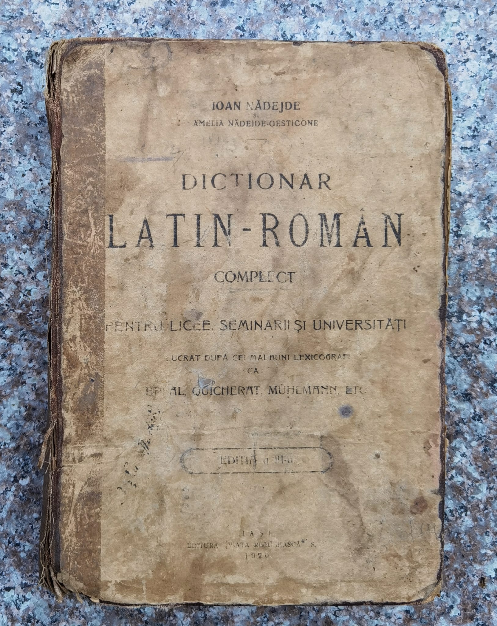 DICTIONAR LATIN-ROMAN COMPELCT EDITIA A III-A                                             ...